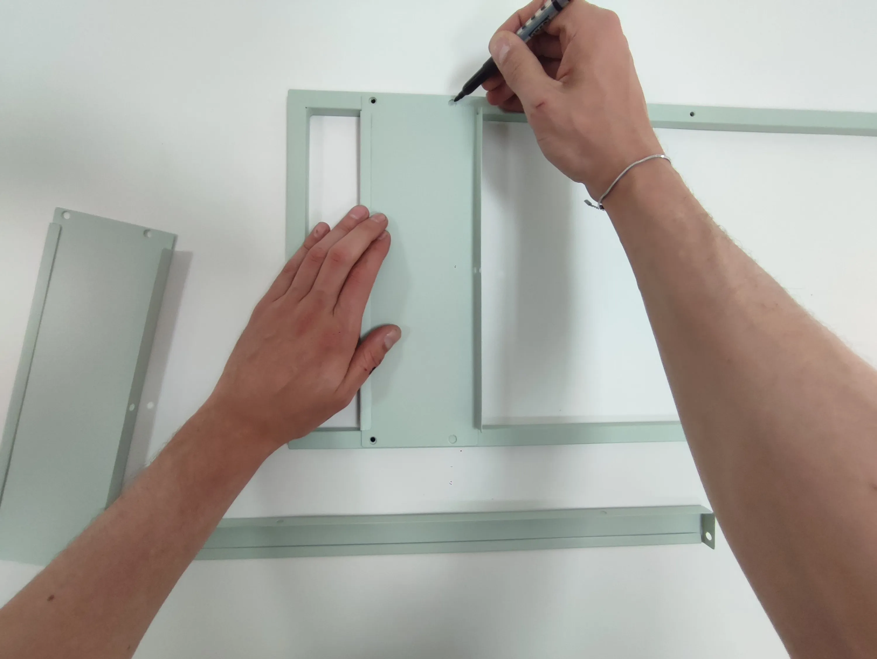 Mark the holes for the new wall combination and child height
